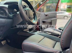 Xe Toyota Hilux 2.4E 4x2 AT 2019
