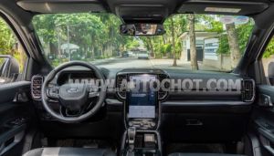 Xe Ford Everest Titanium 2.0L 4x2 AT 2024