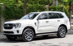 Xe Ford Everest Titanium 2.0L 4x2 AT 2024