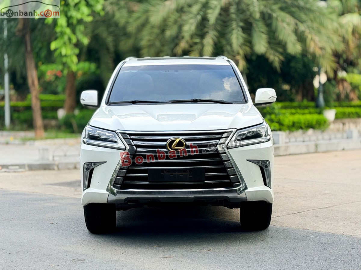 Lexus LX 570 2016