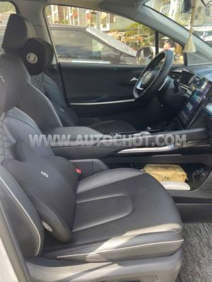 Xe Hyundai Custin Đặc Biệt 1.5T 2023