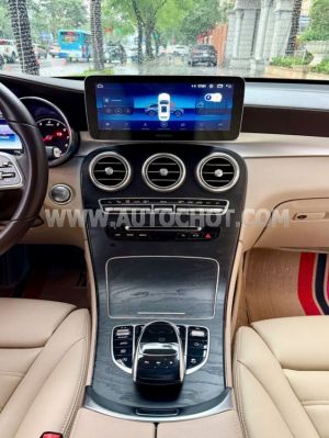Xe Mercedes Benz GLC 300 4Matic 2019