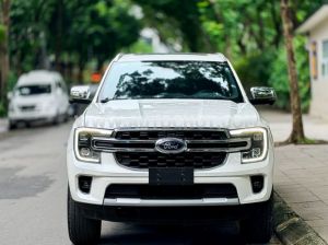 Xe Ford Everest Titanium Plus 2.0L 4x4 AT 2024