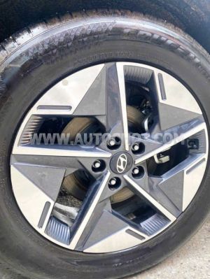 Xe Hyundai Tucson 2.0 AT Đặc biệt 2025