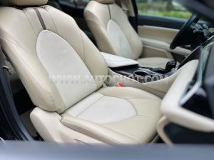 Xe Toyota Camry 2.5Q 2019