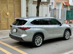 Xe Toyota Highlander Limited Hybrid 2.5 AWD 2020