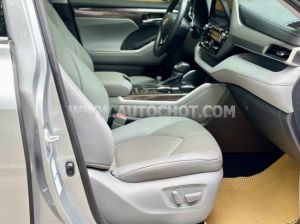 Xe Toyota Highlander Limited Hybrid 2.5 AWD 2020