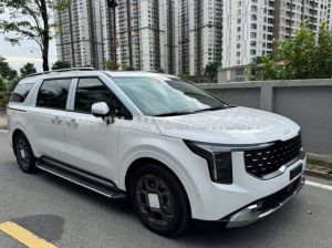 Xe Kia Carnival Signature 1.6 Turbo HEV 7S 2025