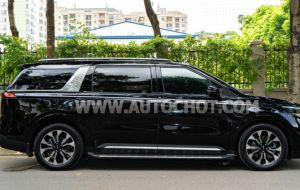 Xe Kia Carnival Signature 2.2D 2023