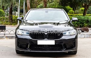 Xe BMW 5 Series 520i 2016