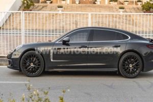 Xe Porsche Panamera 4 Executive 2018