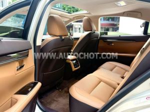 Xe Lexus ES 250 2017