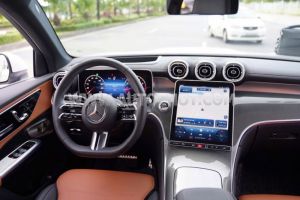 Xe Mercedes Benz GLC 300 4Matic 2023