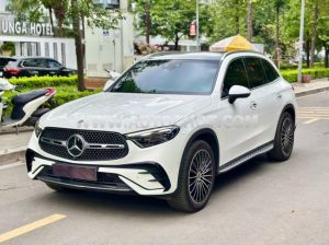 Xe Mercedes Benz GLC 300 4Matic 2023