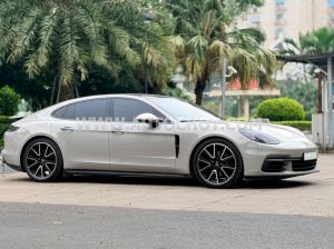 Xe Porsche Panamera 3.0 V6 2018