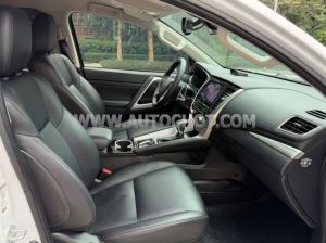 Xe Mitsubishi Pajero Sport 2.4D 4x2 AT 2023