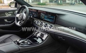 Xe Mercedes Benz E class E300 AMG 2020