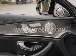 Xe Mercedes Benz E class E300 AMG 2020