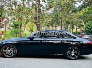 Xe Mercedes Benz E class E300 AMG 2019