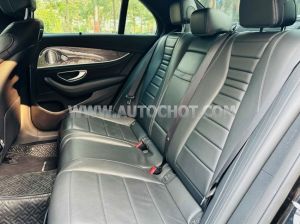 Xe Mercedes Benz E class E300 AMG 2019