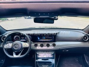 Xe Mercedes Benz E class E300 AMG 2019