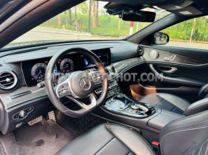 Xe Mercedes Benz E class E300 AMG 2019