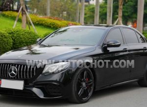 Xe Mercedes Benz E class E300 AMG 2019