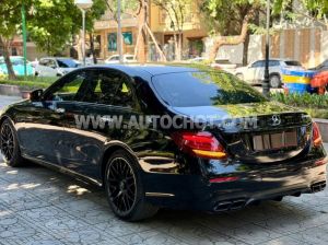 Xe Mercedes Benz E class E300 AMG 2019