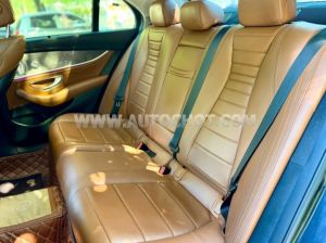 Xe Mercedes Benz E class E300 AMG 2019