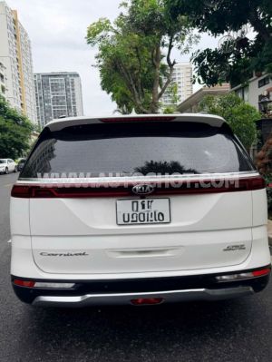 Xe Kia Carnival Signature 2.2D 2021