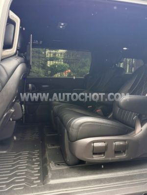 Xe Kia Carnival Signature 2.2D 2021