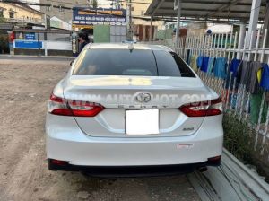 Xe Toyota Camry 2.0G 2020