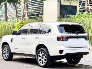 Xe Ford Everest Titanium 2.0L 4x2 AT 2024