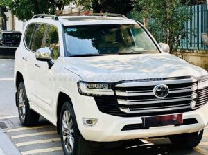 Xe Toyota Land Cruiser 3.5 V6 2023