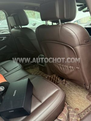 Xe Porsche Macan 2.0 2021