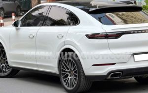 Xe Porsche Cayenne Coupe 2020