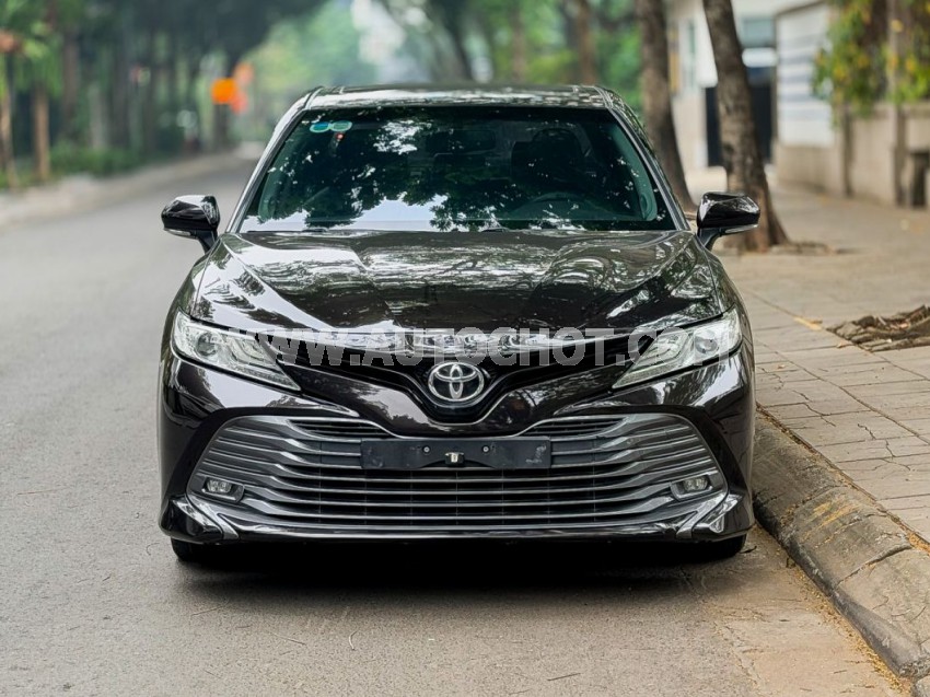 Toyota Camry 2.5Q 2020