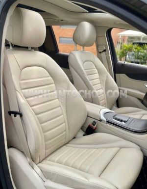 Xe Mercedes Benz GLC 300 4Matic 2021