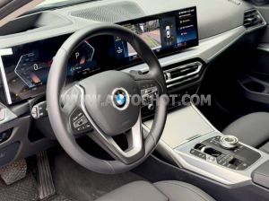 Xe BMW 3 Series 320i Sport Line 2024