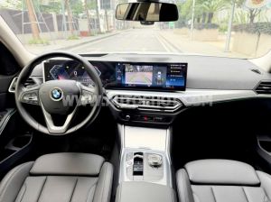 Xe BMW 3 Series 320i Sport Line 2024