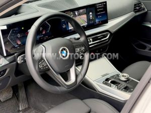 Xe BMW 3 Series 320i Sport Line 2024