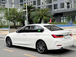 Xe BMW 3 Series 320i Sport Line 2024