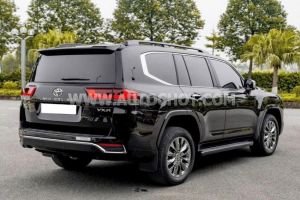 Xe Toyota Land Cruiser 3.5 V6 2025