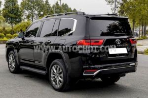 Xe Toyota Land Cruiser 3.5 V6 2025