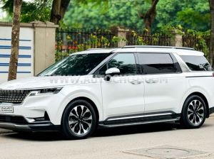 Xe Kia Carnival Signature 2.2D 2022