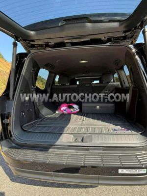 Xe Toyota Land Cruiser 3.5 V6 2023