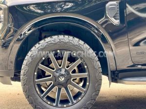 Xe Ford Everest Titanium Plus 2.0L 4x4 AT 2023