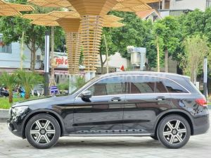 Xe Mercedes Benz GLC 200 4Matic 2021
