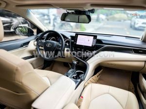 Xe Toyota Camry 2.0Q 2022