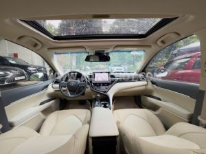 Xe Toyota Camry 2.0Q 2022